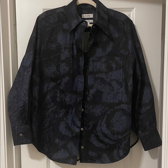 EUC! COS/Chris Perani Dark Blue Textured Denim Jacket, Size 10 - Picture 3 of 6